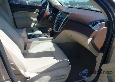 2014 Cadillac Srx Luxury Collection z USA, uszkodzony, nr VIN 3GYFNEE3XES587233